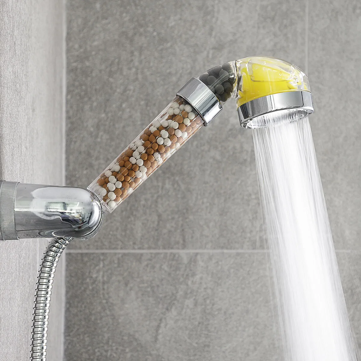 Douche ecologique multifonction avec huiles essentielles et mineraux shosence innovagoods v010322954. Diaytar, la preuve qu'une boutique généraliste peut être synonyme de goût, d'exigence et d'innovation constante