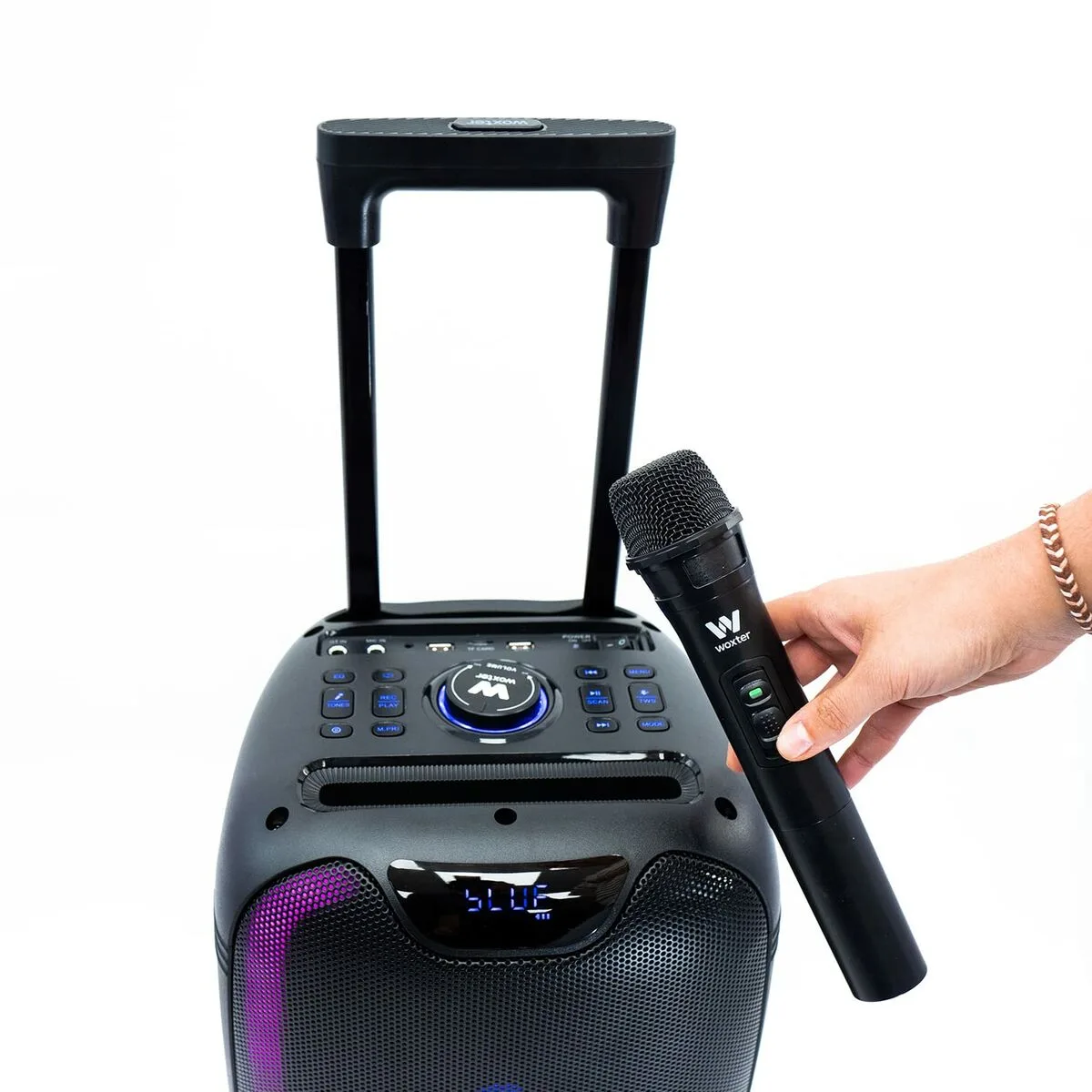 Enceinte bluetooth portable avec microphone woxter rock n roller st noir s782441484. Diaytar incarne le nouveau visage du e-commerce : agile, éclectique et profondément ancré dans les tendances du moment