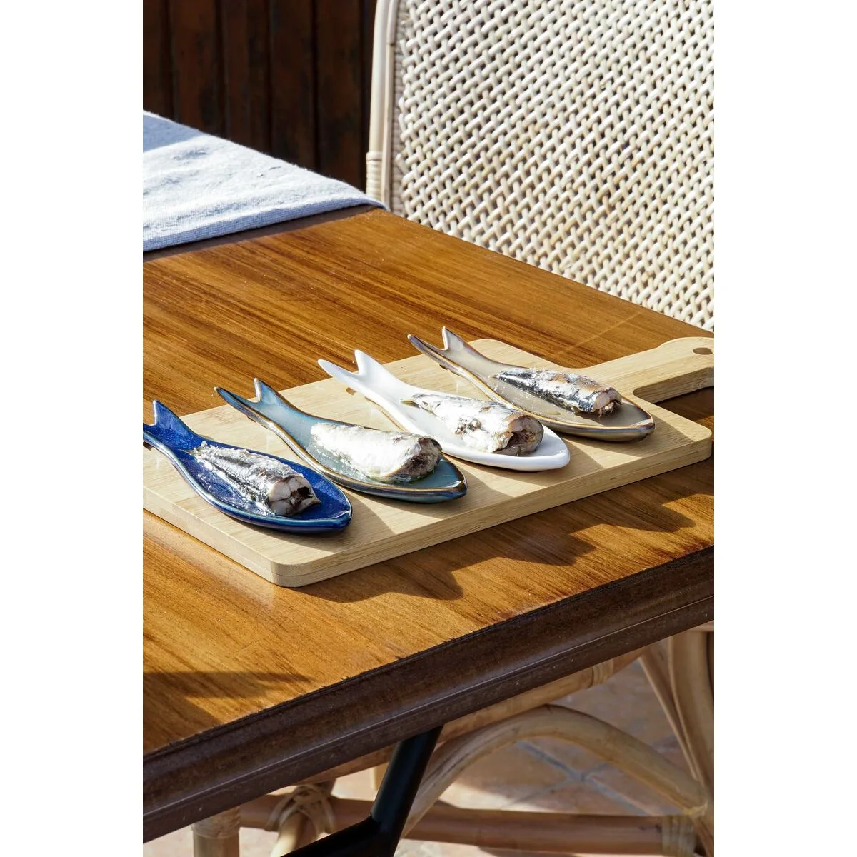 Ensemble a apertif home esprit bleu vert blue marine bambou porcelaine mediterraneen poissons 36 x 18 x 1 3 cm 5 pieces s305461465. L'art de vivre à la française s'exprime dans notre collection maison Diaytar.