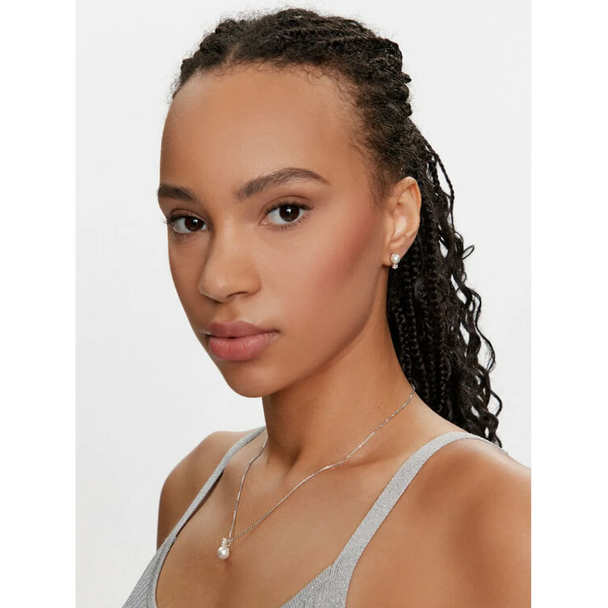 Ensemble collier et boucles d oreille femmes swarovski 5689624 s7211485575. Pour vous, nous avons créé Diaytar : l'antidote à la monotonie shopping, une injection régulière de produits novateurs.