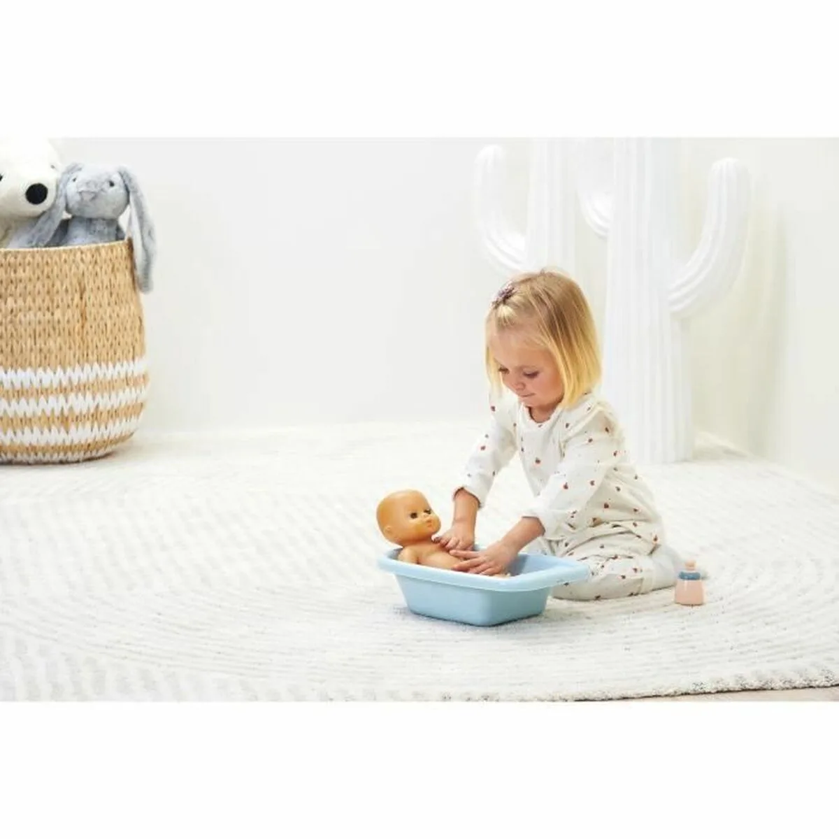Ensemble de bain avec acessoires pour poupee ecoiffier doctor poupon s719081911. Diaytar : Votre portail vers un monde de produits où la frontière entre l'essentiel et le superflu devient délicieusement floue