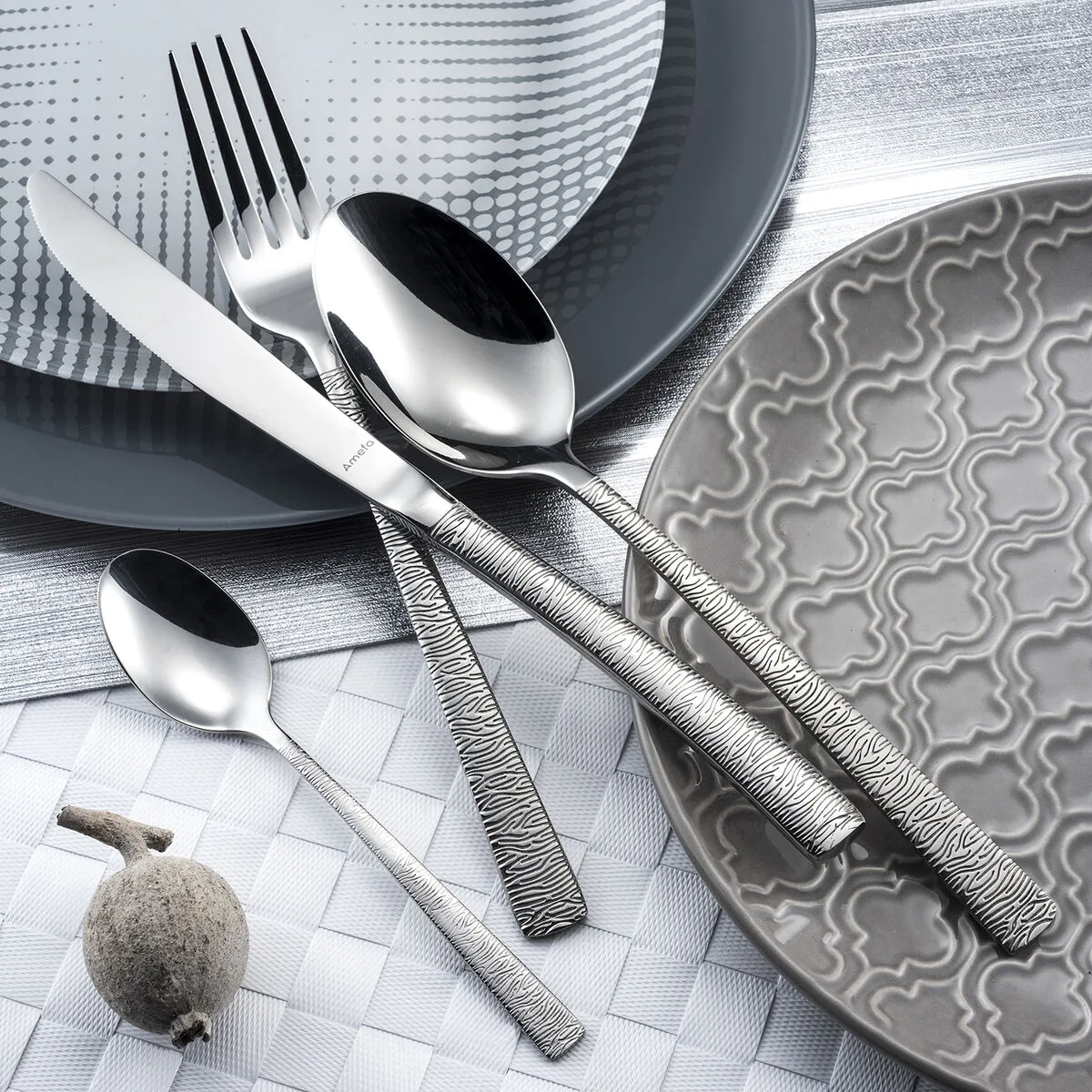 Ensemble de fourchettes a dessert amefa havane jungle metal acier inoxydable 12 unites s271188935. Diaytar ou l'éloge de la diversité : un catalogue riche et varié où chacun trouve son bonheur, quel que soit son style