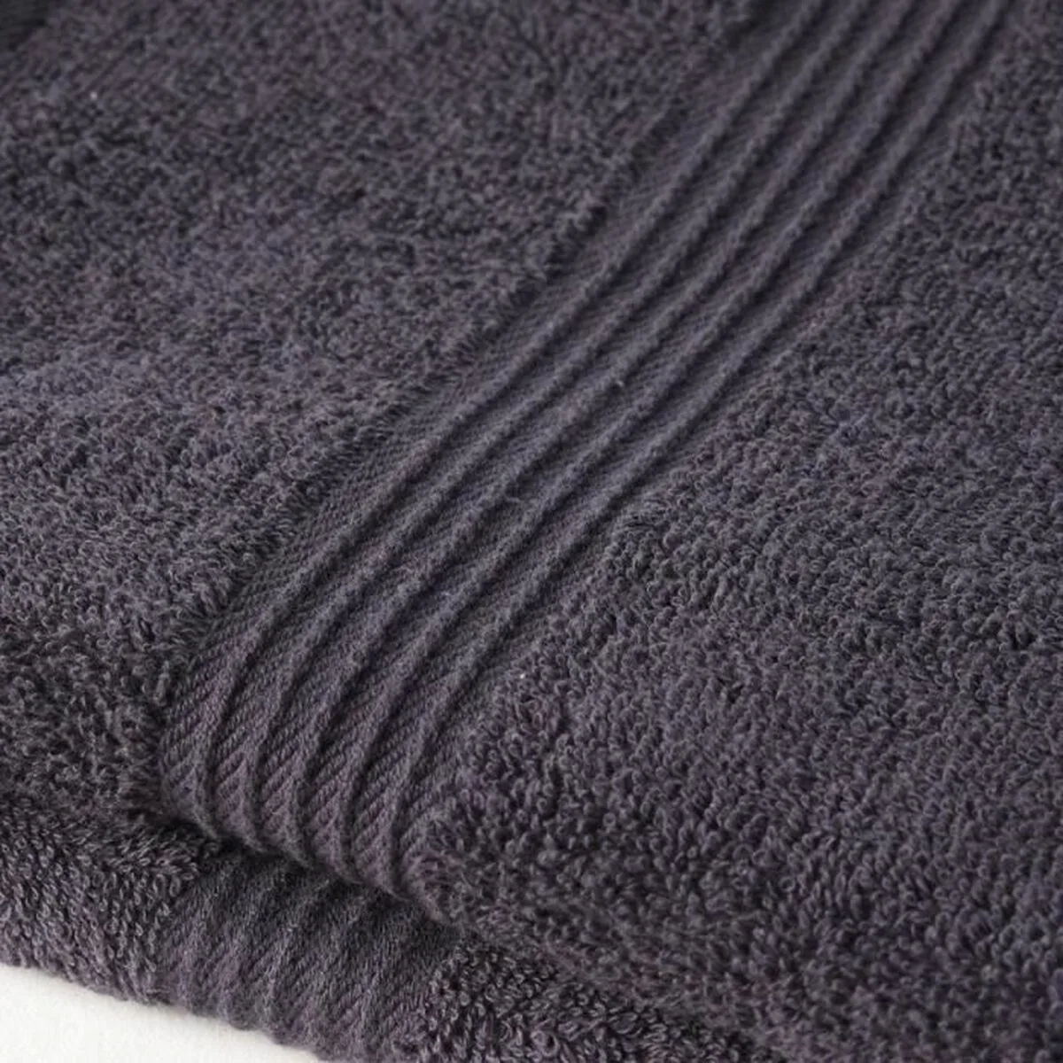 Ensemble de serviettes today essential charcoal 50 x 90 cm 2 unites s719436922. Nos stylistes Diaytar dénichent pour vous les pépites de la saison.