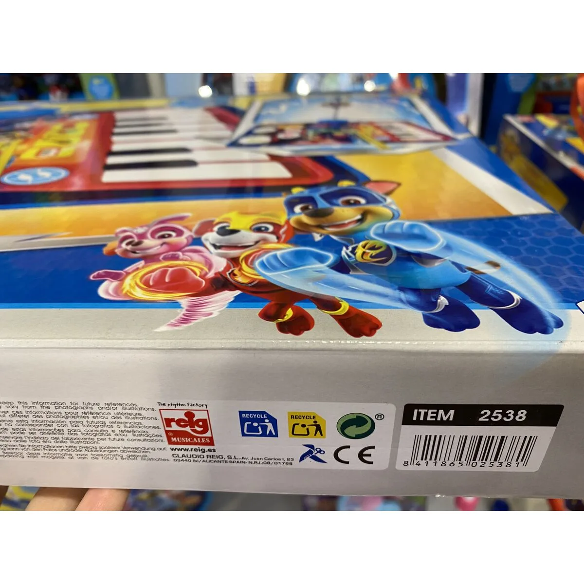 Ensemble musical the paw patrol microphone karaoke s240974870. Diaytar vous offre un accès privilégié à une sélection de produits qui font buzz, qui innovent et qui embellissent la vie