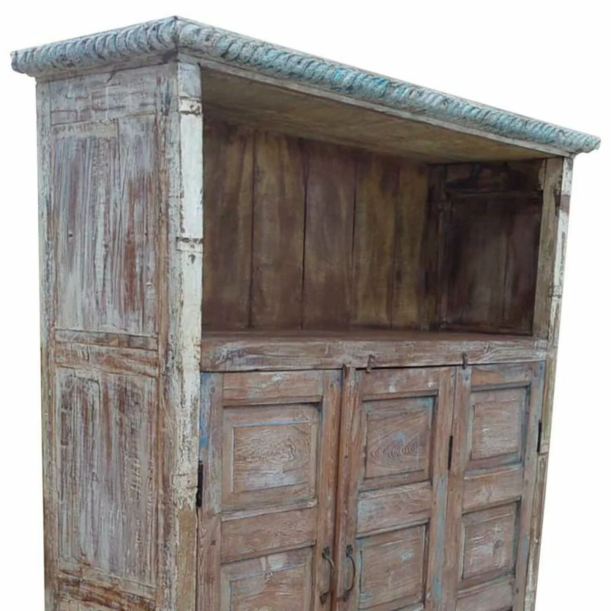 Etagere alexandra house living marron bois recycle 40 x 186 x 137 cm d163179471. Diaytar incarne le nouveau visage du e-commerce : agile, éclectique et profondément ancré dans les tendances du moment