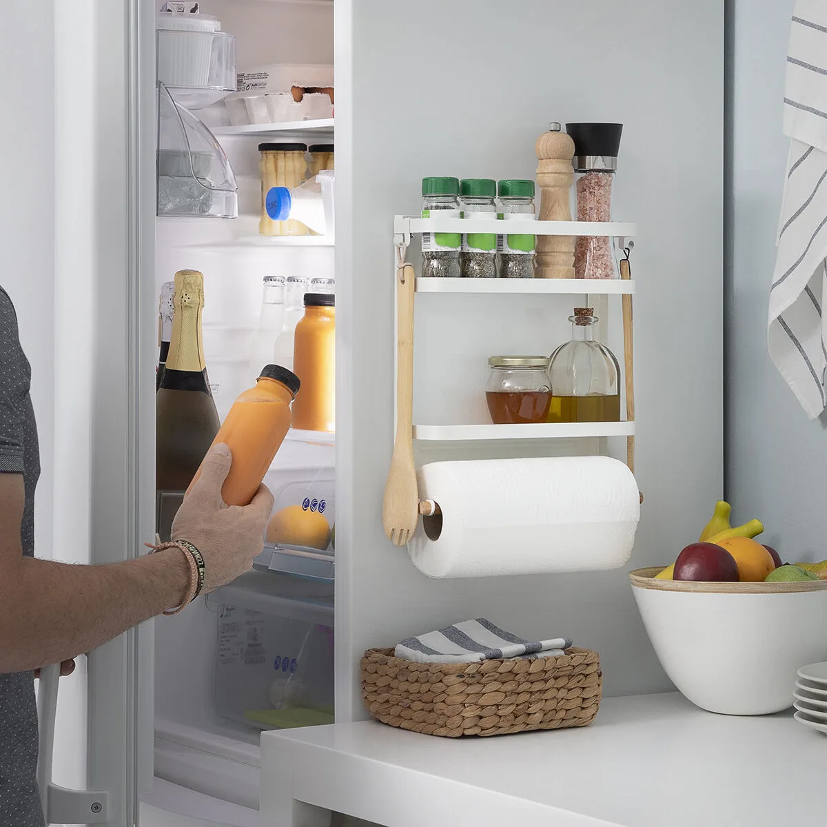 Etagere magnetique pour organisateurs magorac innovagoods v010323945. Diaytar, c'est l'histoire d'une passion pour les bons produits, quels qu'ils soient, et du désir de les partager avec vous