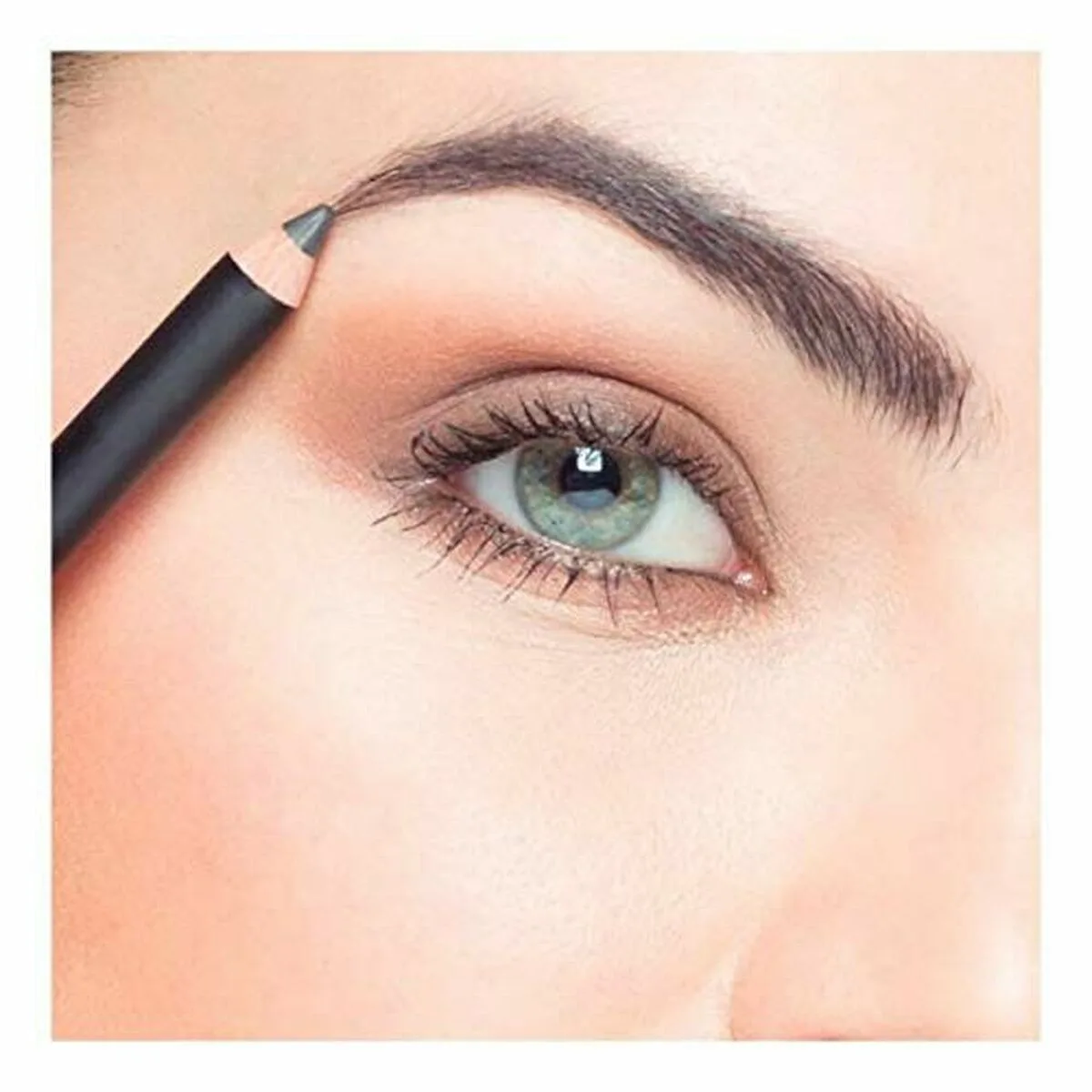 Eyeliner de sourcils deborah ore no282 s450271596. Nous croyons en la puissance de la simplicité. Les produits Diaytar sont beaux, utiles, et incroyablement simples à utiliser.