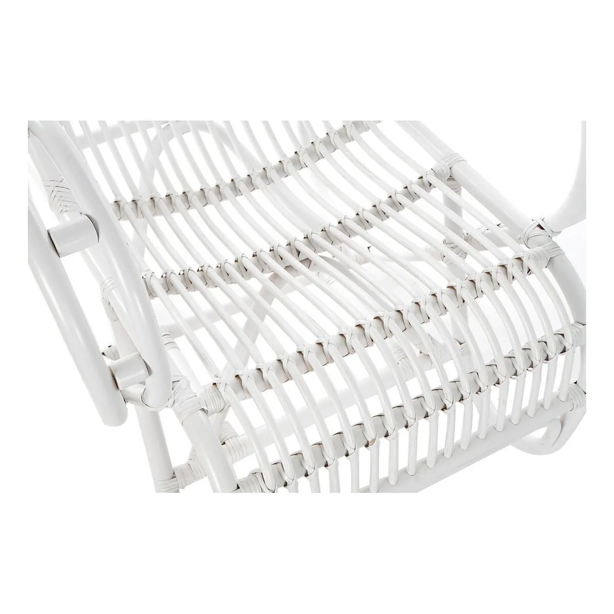 Fauteuil a bascule dkd home decor blanc 75 x 85 x 85 cm s301562482. Diaytar, c'est la boîte à outils de votre vie idéale. Des produits pour construire, embellir et optimiser votre quotidien.
