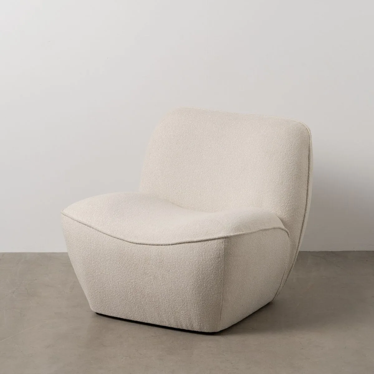 Fauteuil blanc bois mdf foam 100 polyester 71 x 81 x 66 cm s880639978. Diaytar, c'est la fusion entre le meilleur de l'artisanat et le cutting-edge de la technologie, au service de votre quotidien.