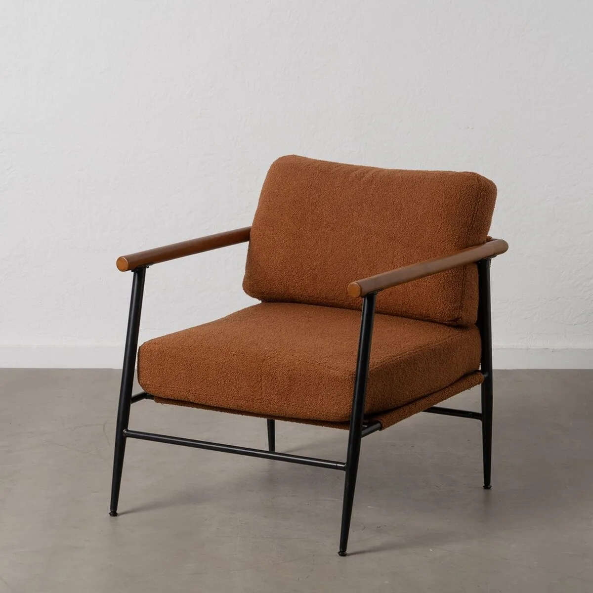 Fauteuil marron noir bois d hevea tissu 70 x 76 x 81 cm s880448247. Avec Diaytar, redécouvrez le plaisir de l'achat en ligne grâce à une approche humaine des produits et de la curation