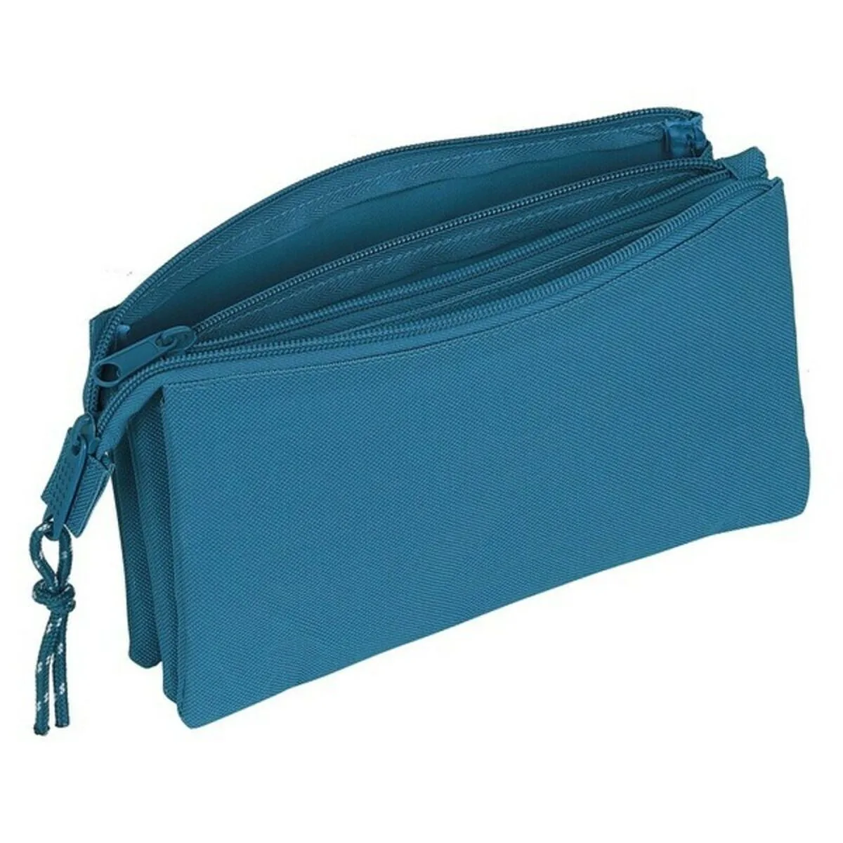 Fourre tout blackfit8 m744 bleu 22 x 12 x 3 cm s430387812. Diaytar mise sur la richesse de son catalogue pour s'imposer comme le leader du shopping généraliste en ligne de qualité