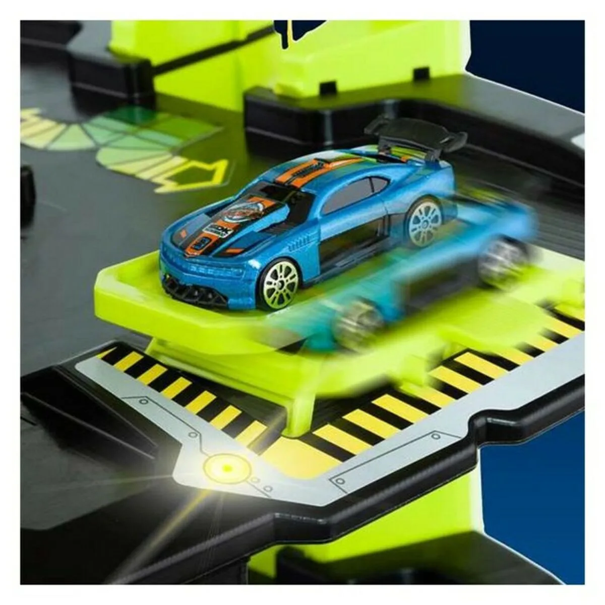 Garage parking avec vehicules molto super parkhaus 152 cm s240512488. Diaytar incarne le renouveau du commerce en ligne : authentique, engagé et résolument tourné vers l'avenir.