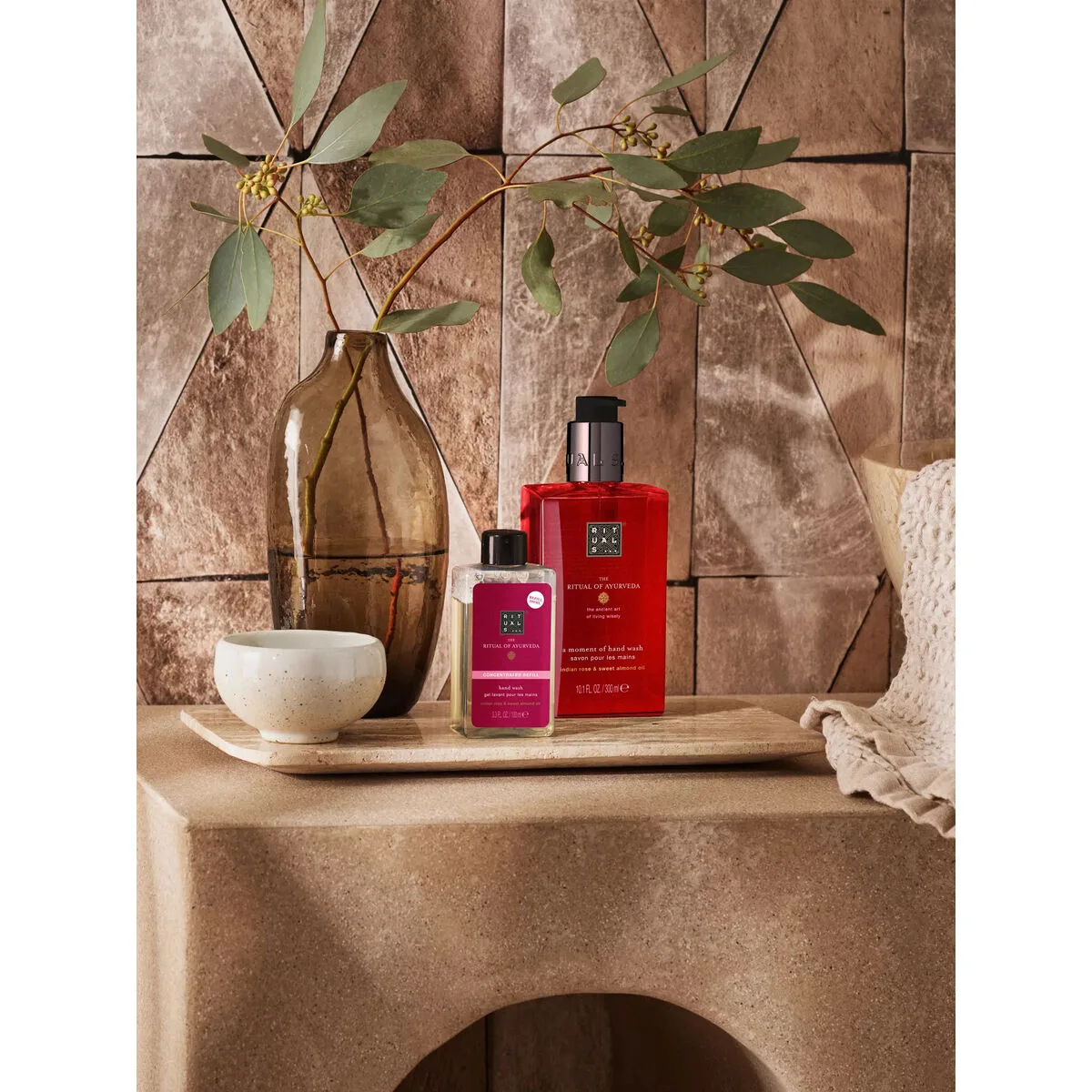 Gel de douche rituals the ritual of ayurveda 100 ml s0513023269. Chez Diaytar, chaque détail compte pour votre satisfaction totale.