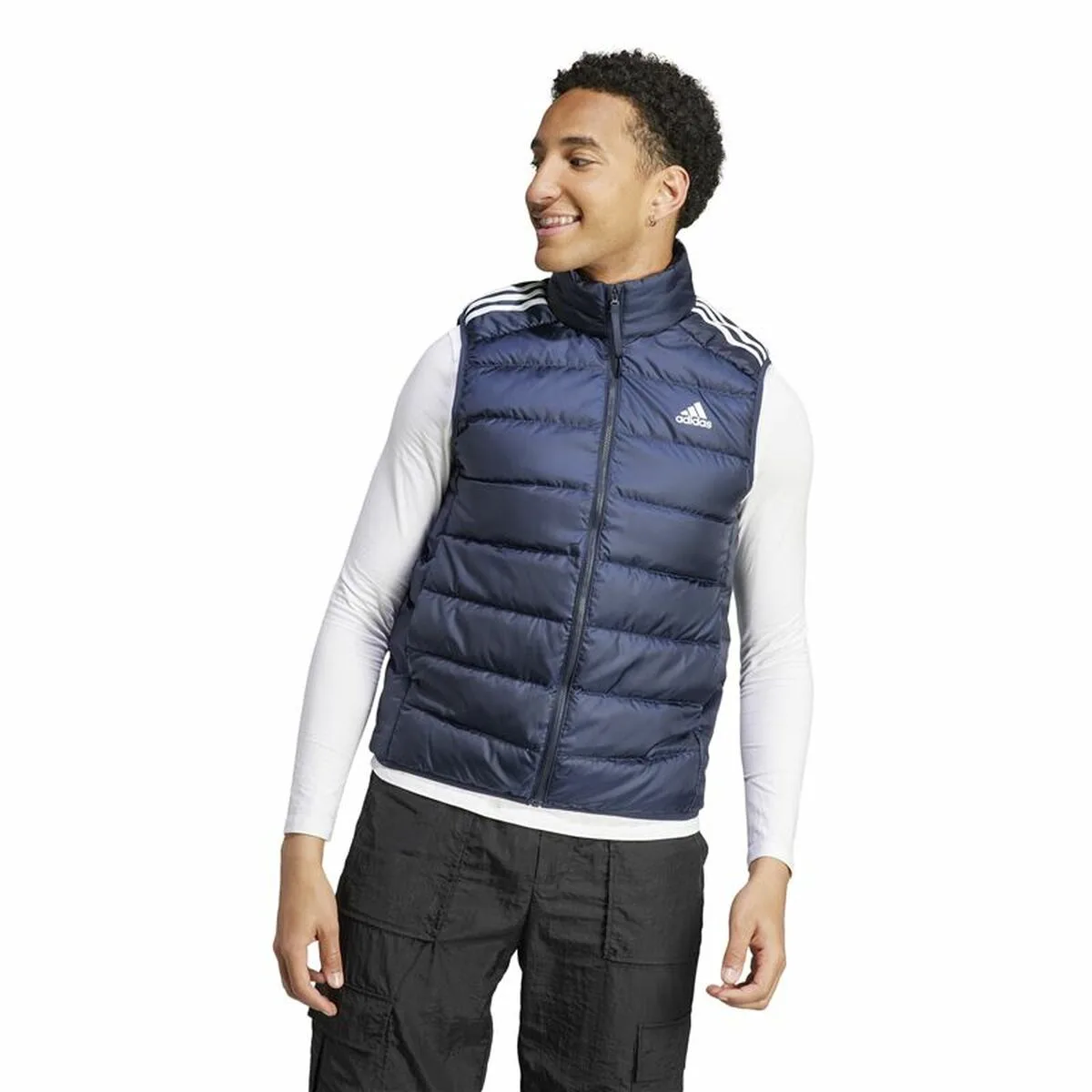Gilet de sport pour homme adidas essentials 3s l down v s s6417520360. Bienvenue chez Diaytar, où nous croyons que le meilleur produit est celui qui vous trouve, et non l'inverse.