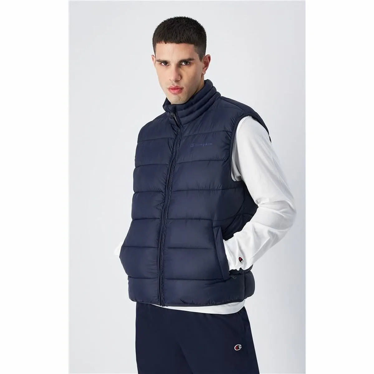 Gilet de sport pour homme champion vest bleu blue marine s6416410915. Bienvenue dans la famille Diaytar. Ici, on ne parle pas de clients, mais de co-créateurs d'un quotidien meilleur.