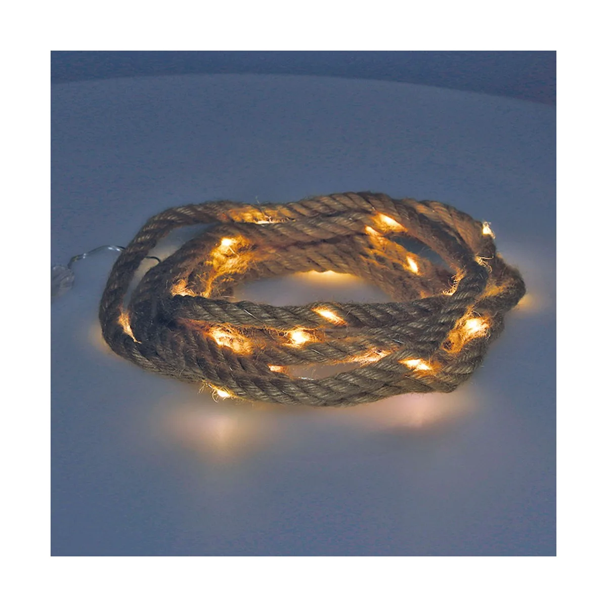 Guirlande lumineuse led decoration with light vert tendre s790383052. Transformez votre intérieur avec les produits déco Diaytar !