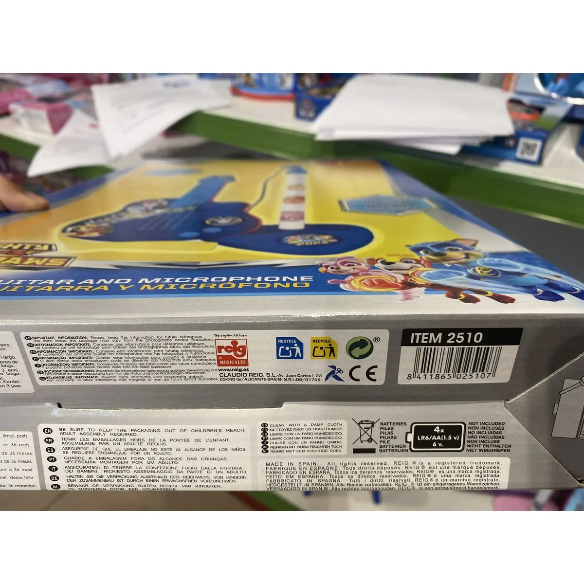 Guitare pour enfant the paw patrol microphone s241351158. Votre style, votre personnalité, nos produits : bienvenue chez Diaytar !