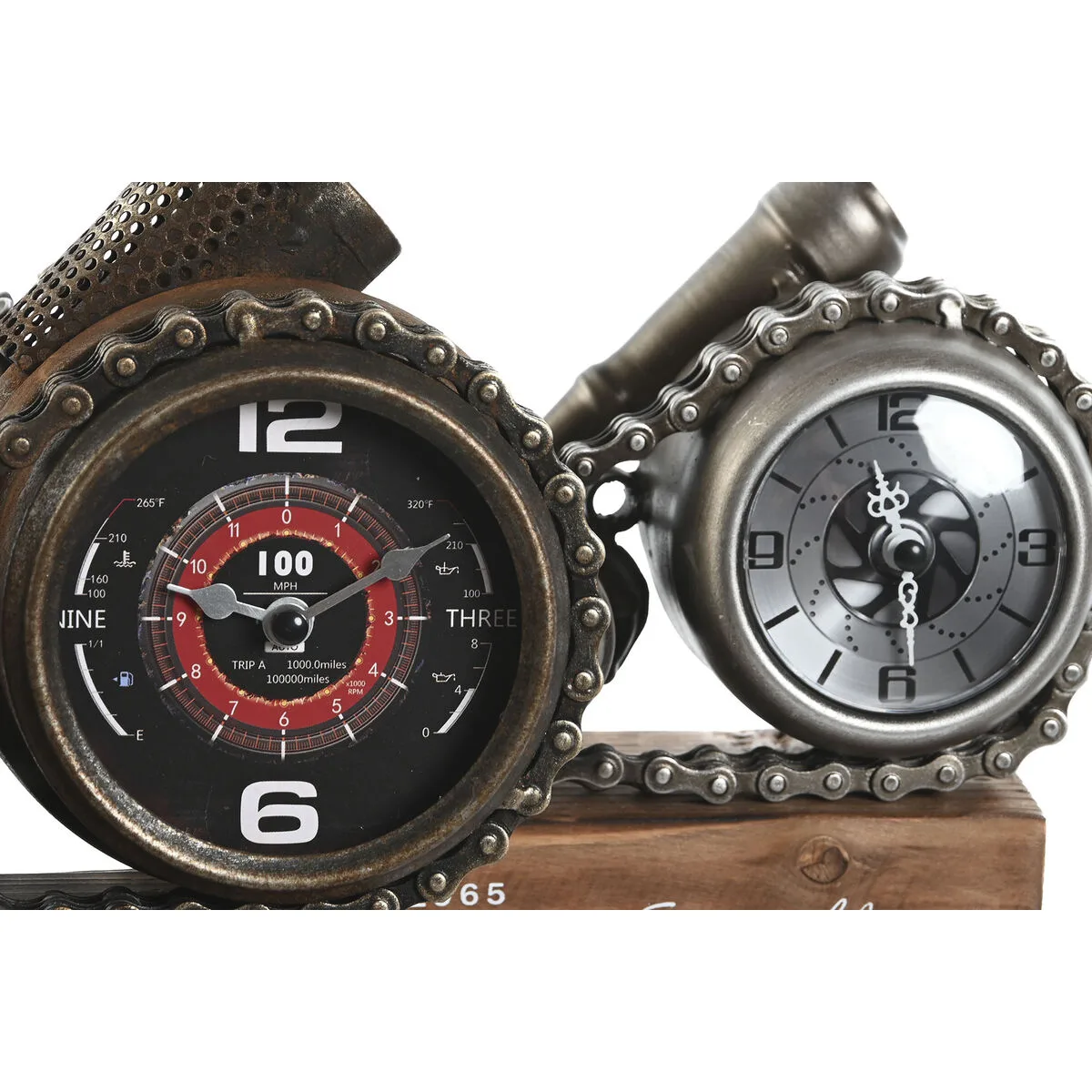 Horloge de table home esprit multicouleur metal vintage v340222174. Diaytar, le nom qui garantit que chaque produit, du plus technologique au plus basique, a été choisi avec goût et exigence