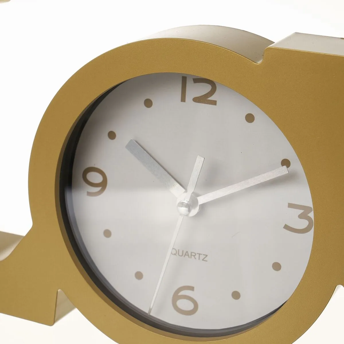 Horloge de table love dore plastique 39 x 3 5 x 15 cm s880884319. Nous avons créé Diaytar pour être le point de repère dans le paysage souvent confuse du e-commerce généraliste.