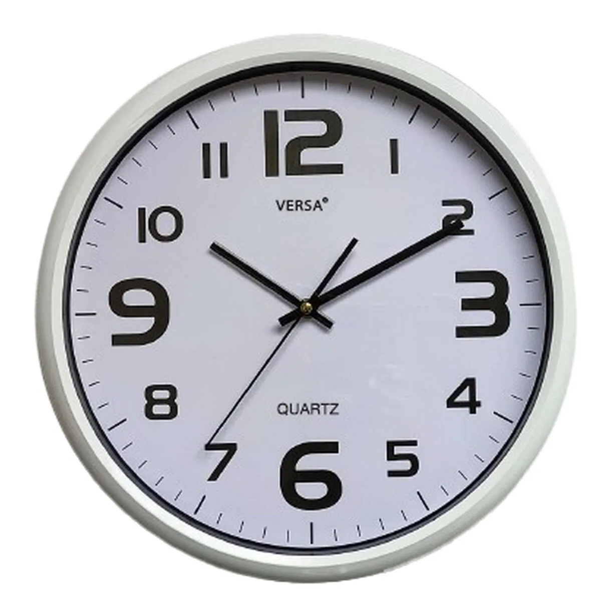 Horloge murale versa plastique s341428283. Diaytar, c'est l'alliance inattendue entre la rigueur suisse et la créativité italienne, appliquée au produit généraliste.