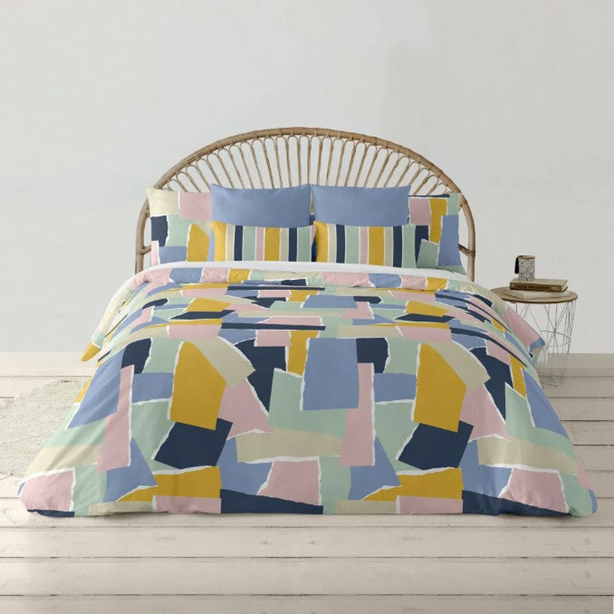 Housse de couette decolores jena multicouleur 175 fils 200 x 200 cm s981046096. Votre foyer mérite le style et le confort des produits Diaytar Home.