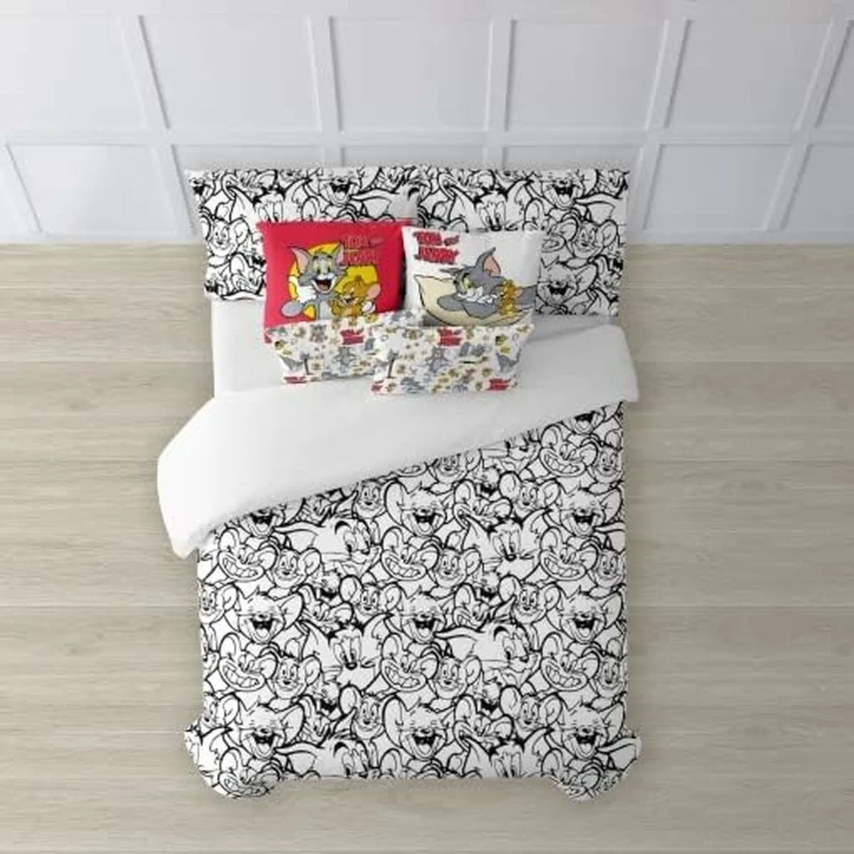 Housse de couette tom jerry b w blanc black 175 fils 260 x 240 cm s980343512. Diaytar, c'est la vitrine ultime des produits qui comptent vraiment, ceux qui simplifient et embellissent existant.