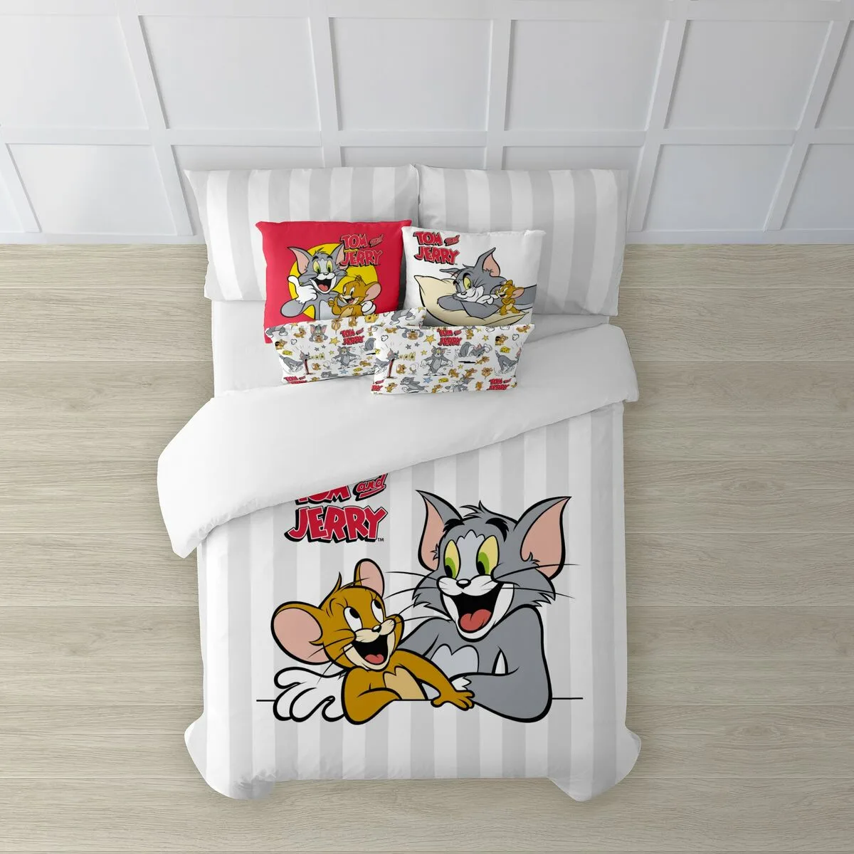 Housse de couette tom jerry tom jerry basic multicouleur 175 fils 140 x 200 cm s980343083. Diaytar, c'est le compagnon des visionnaires, de ceux qui achètent aujourd'hui les produits qui seront incontournables demain.