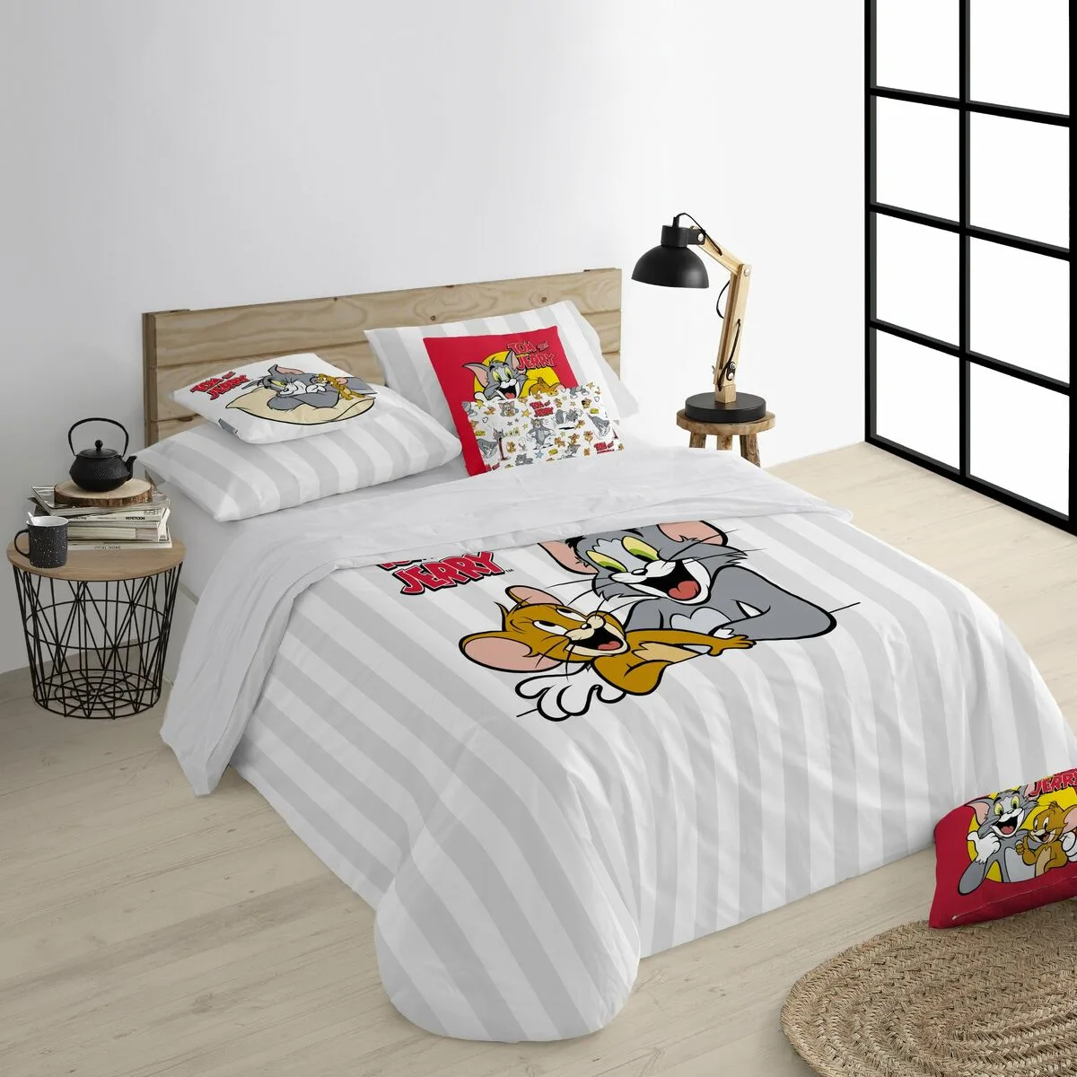 Housse de couette tom jerry tom jerry basic multicouleur 175 fils 140 x 200 cm s980343091. Diaytar, c'est le testament vivant qu'on peut allier large choix et qualité exemplaire dans le e-commerce.