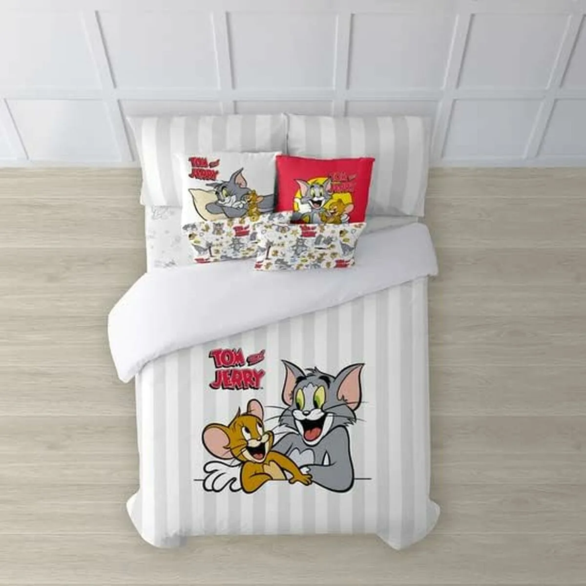Housse de couette tom jerry tom jerry basic multicouleur 175 fils 240 x 220 cm s980342881. Bienvenue chez Diaytar, où l'élégance rencontre l'innovation avec nos produits électroniques dernier cri et nos créations maison exclusives