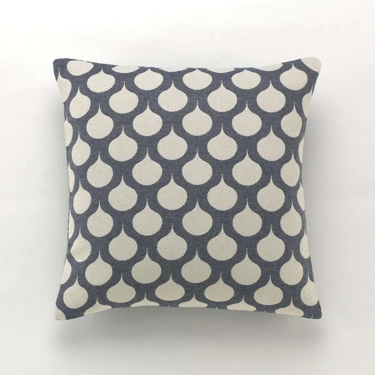 Housse de coussin alexandra house living astun multicouleur m070470830. Bienvenue sur Diaytar, la plateforme qui réconcilie l'âme de la boutique de quartier avec la puissance du digital.