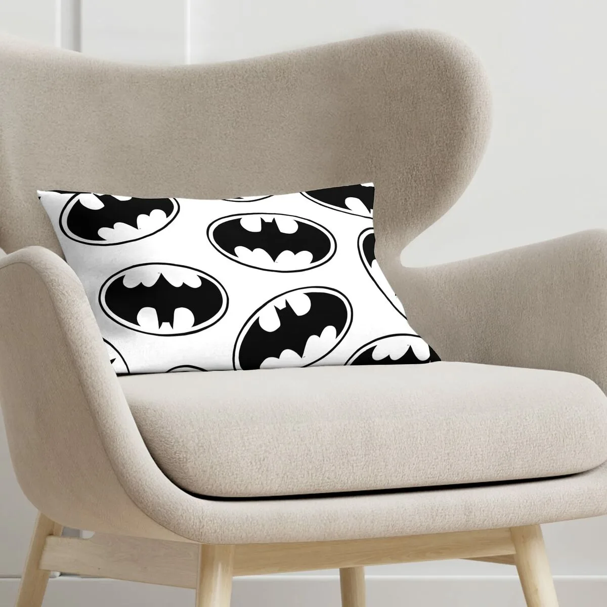 Housse de coussin batman batman basic c blanc multicouleur 30 x 50 cm s980574626. Diaytar incarne le nouveau visage du e-commerce : agile, éclectique et profondément ancré dans les tendances du moment