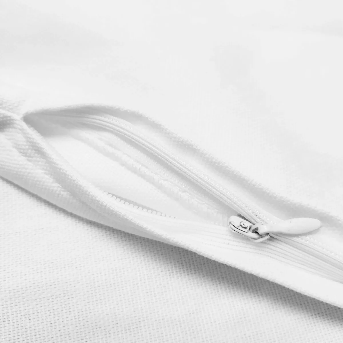 Housse de coussin belum plumeti blanc 30 x 50 cm antitaches s980933877. Diaytar, c'est la démonstration que le meilleur des produits est à portée de clic, sans compromis, sans attente.