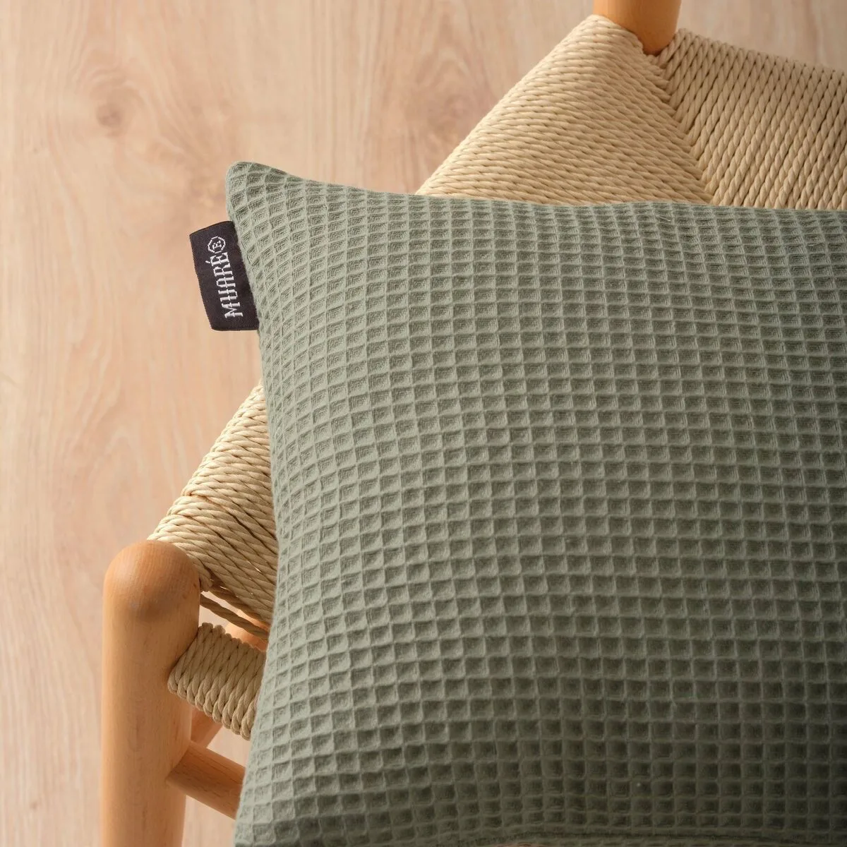 Housse de coussin belum waffle vert 30 x 50 cm s980454238. Diaytar, c'est votre passeport pour un tour du monde des produits les plus inspirants, sans quitter votre canapé.