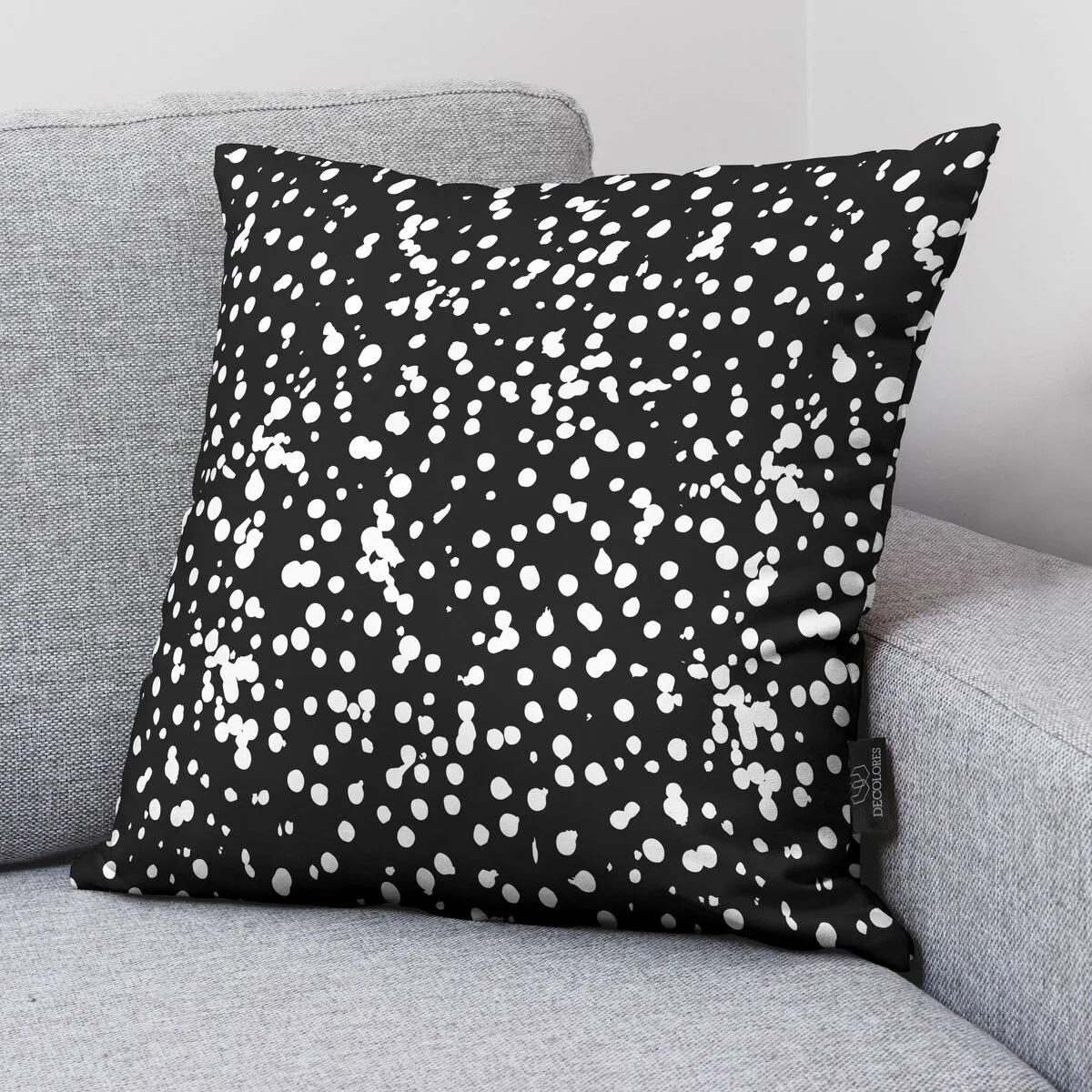 Housse de coussin decolores dharan a multicouleur 50 x 50 cm coton s981364760. Diaytar s'adapte à vos besoins avec une gamme complète et variée.