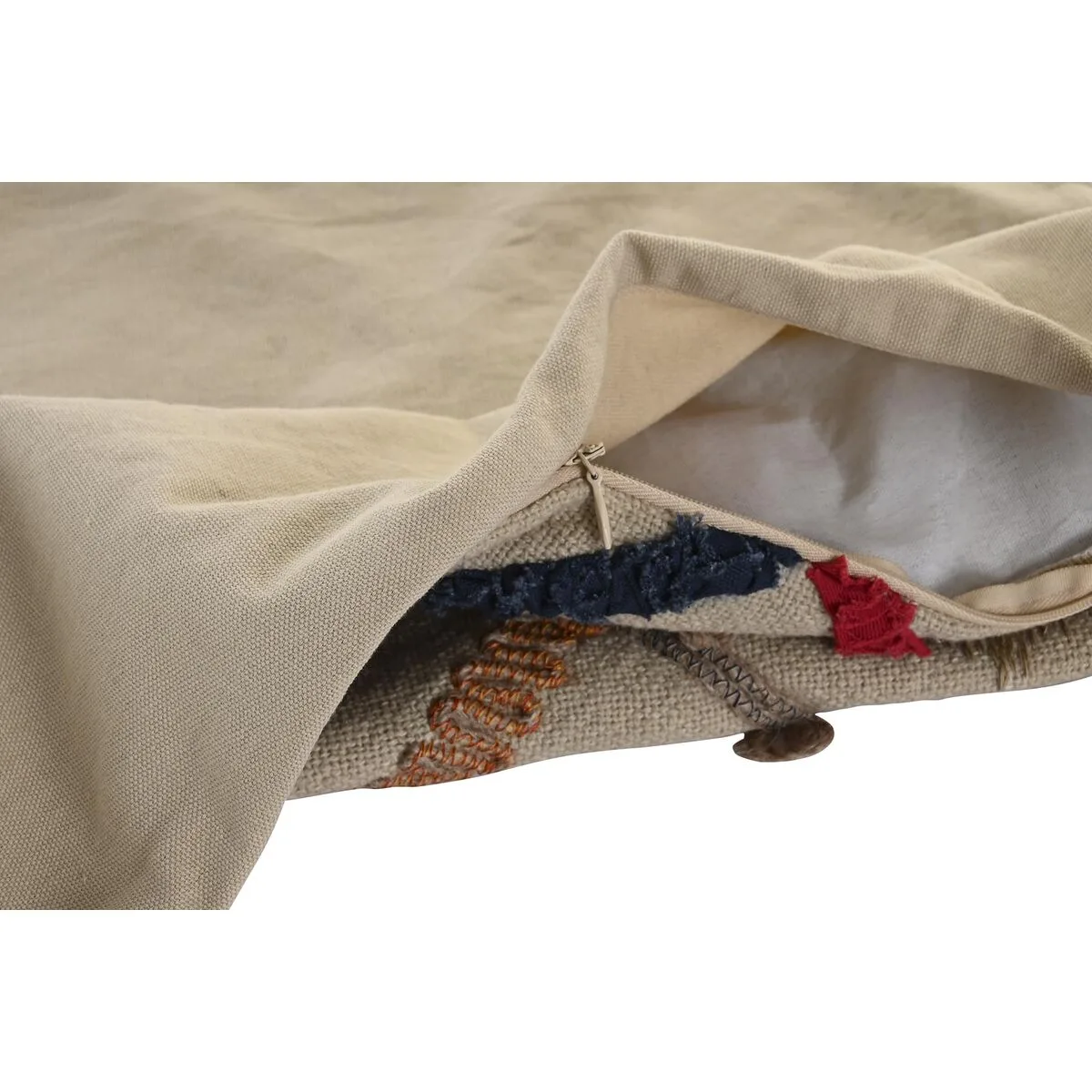 Housse de coussin dkd home decor multicouleur frange 50 x 1 x 50 cm s304157676. Diaytar défend une idée forte : le shopping en ligne doit être une aventure qui éveille la curiosité et comble les besoins