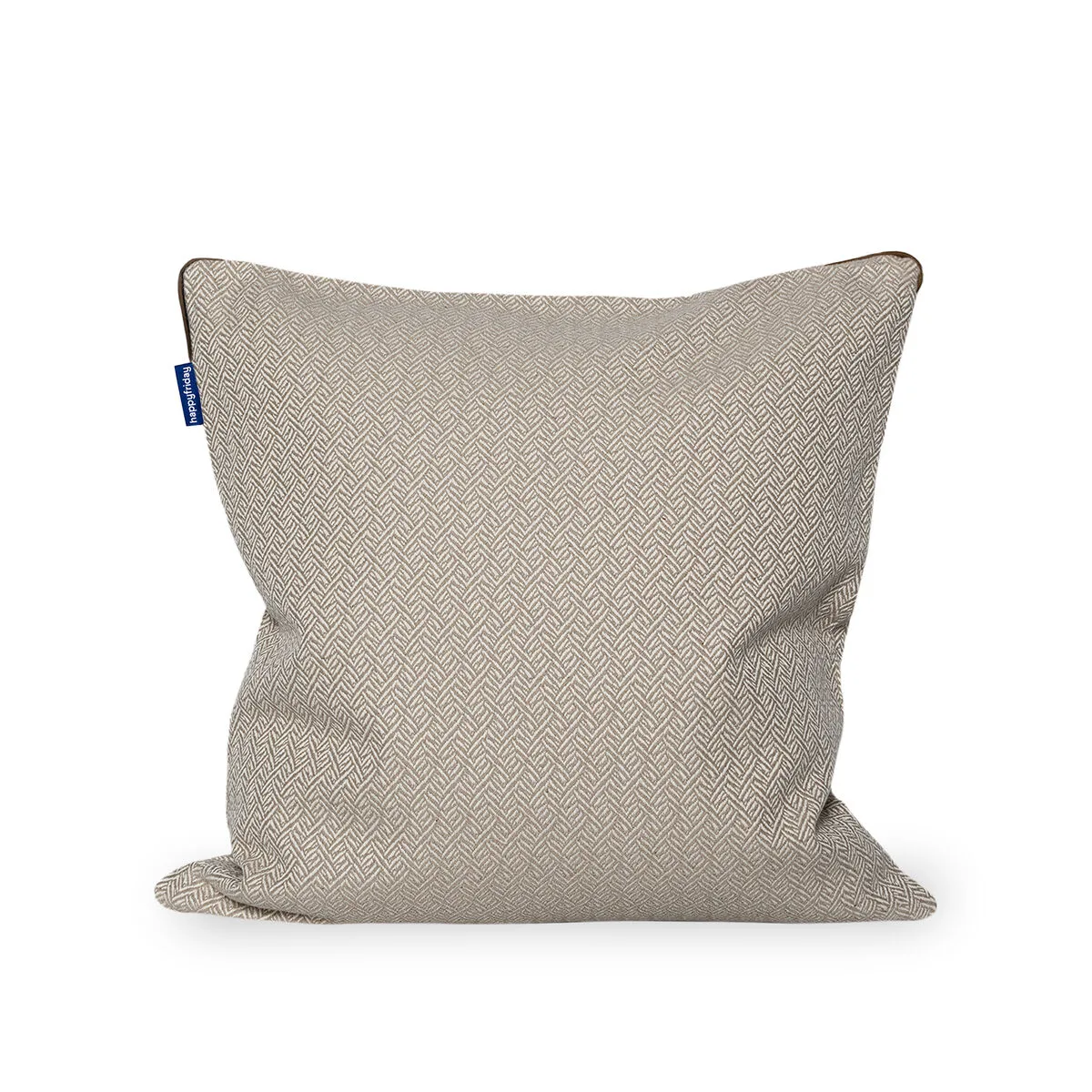 Housse de coussin happyfriday d163347965. Diaytar s'adresse à tous ceux qui considèrent que le choix d'un produit, même basique, est une expression de leur personnalité