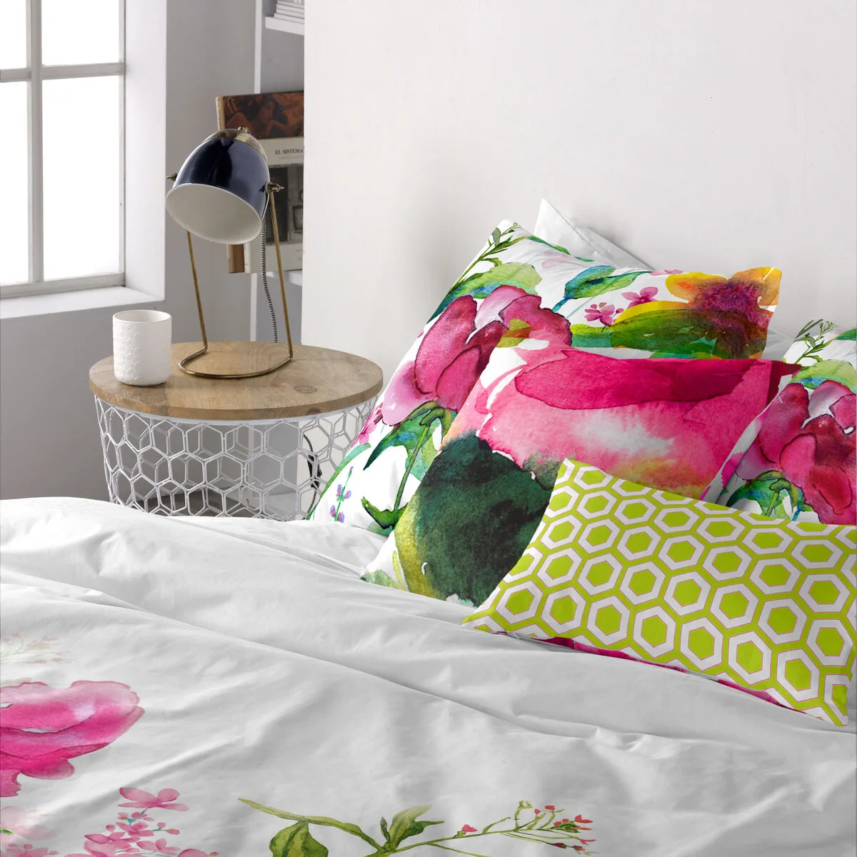 Housse de coussin happyfriday cassia multicouleur 60 x 60 cm d162984770. L'excellence à portée de clic avec la boutique en ligne Diaytar.
