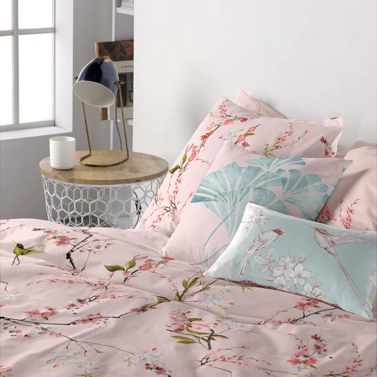 Housse de coussin happyfriday chinoiserie multicouleur 60 x 60 cm d161000135. Bienvenue sur Diaytar, l'endroit où les produits ne sont pas juste achetés, mais sont adoptés pour la vie.