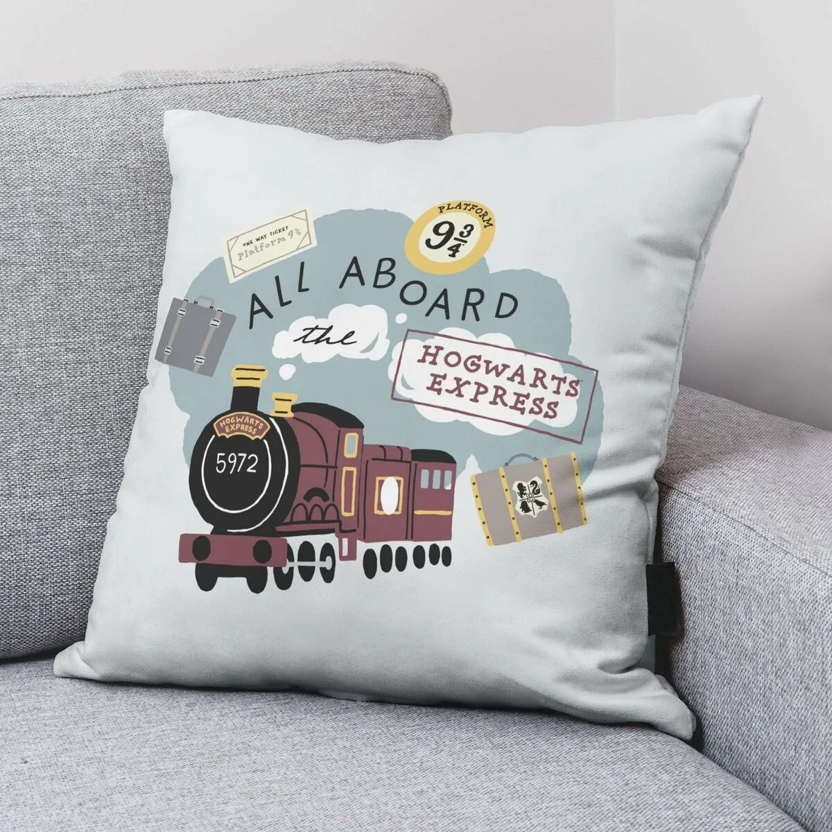 Housse de coussin harry potter magic travel multicouleur 50 x 50 cm s980084718. Diaytar, c'est la plateforme qui ose remettre l'humain au centre de l'expérience produit, dans un monde de plus en plus digital.