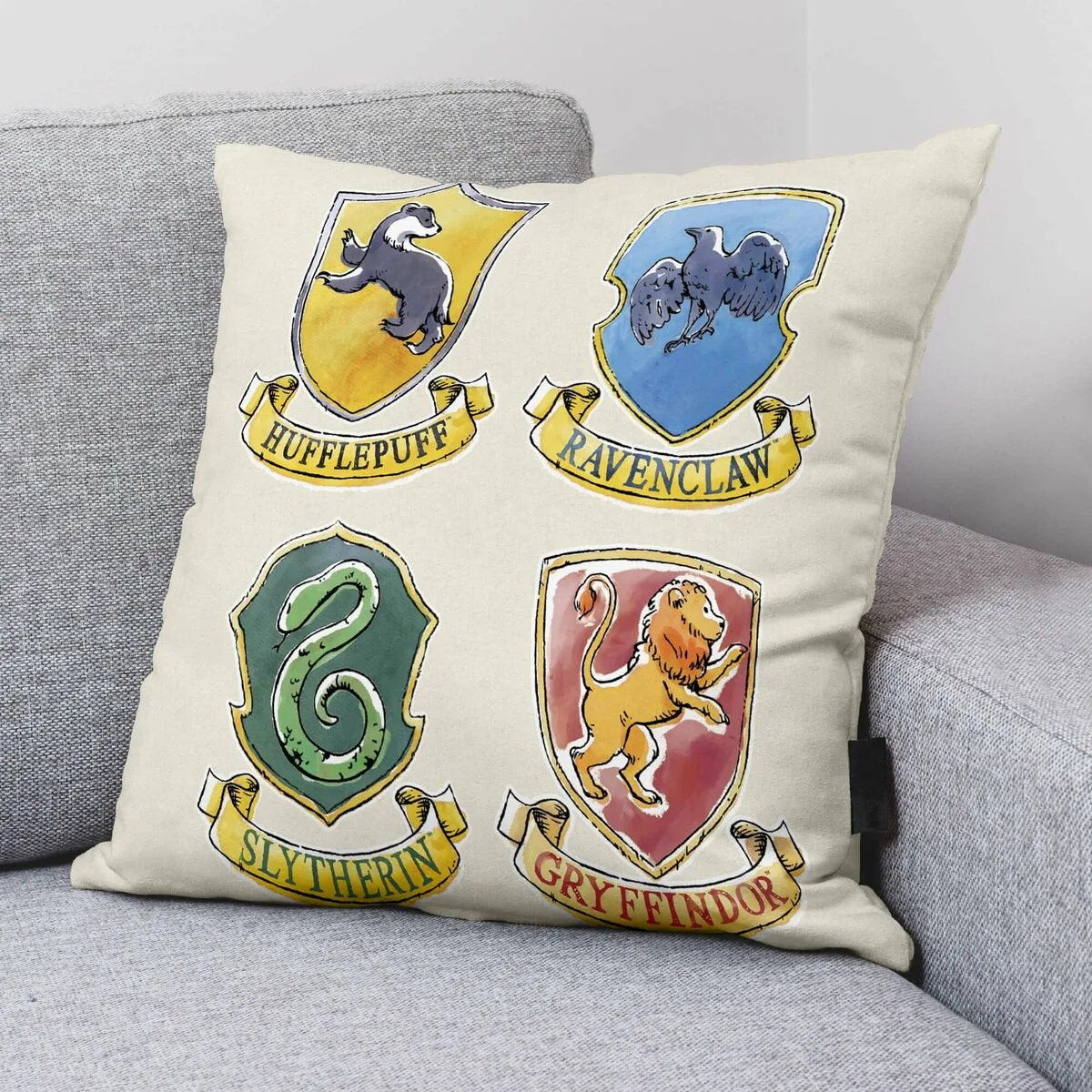 Housse de coussin harry potter magical blanc multicouleur 45 x 45 cm s980071684. Diaytar, c'est l'histoire d'une passion pour les bons produits, quels qu'ils soient, et du désir de les partager avec vous