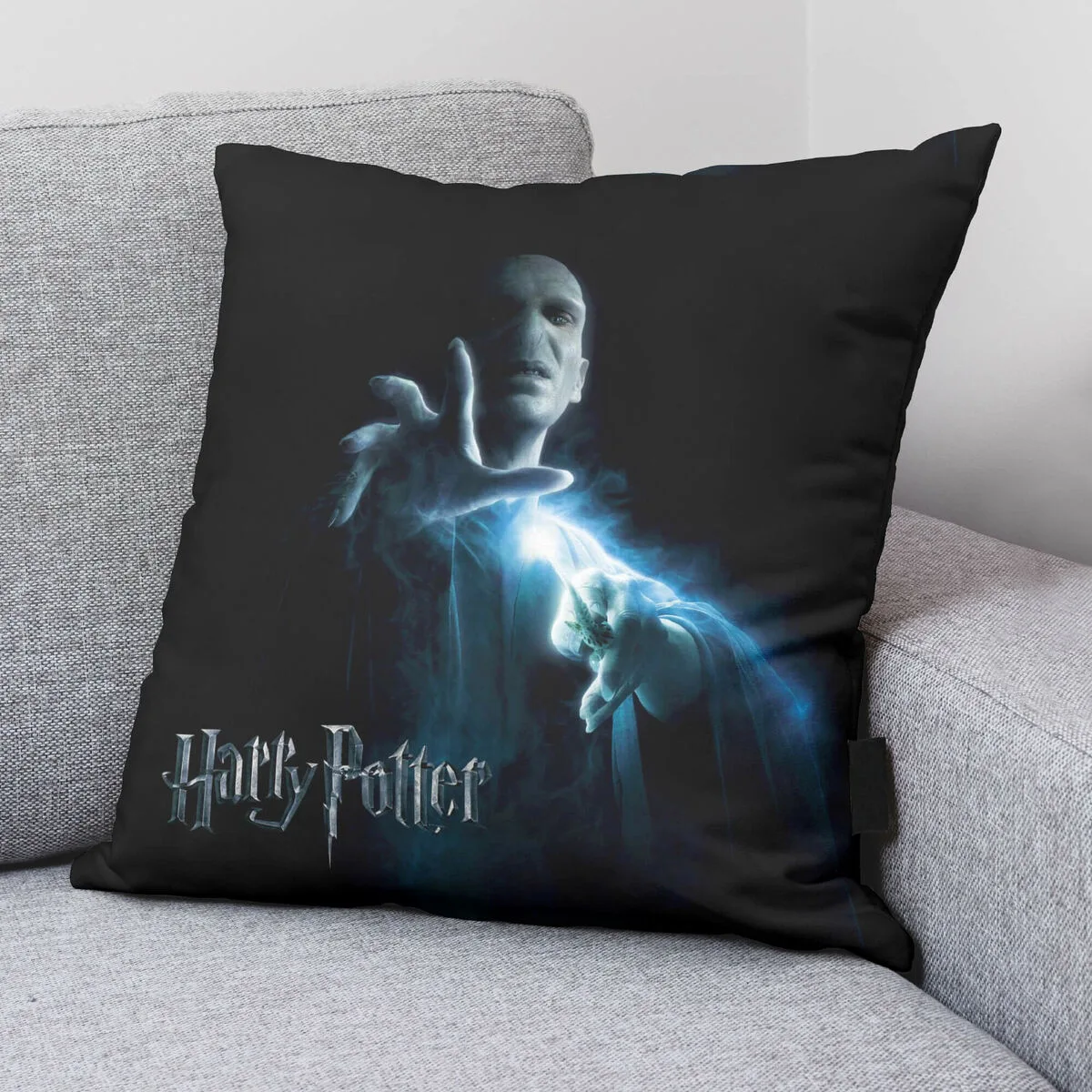 Housse de coussin harry potter voldemort multicouleur 50 x 50 cm s980088442. Les influenceurs adorent Diaytar pour ses pièces mode avant-gardistes.