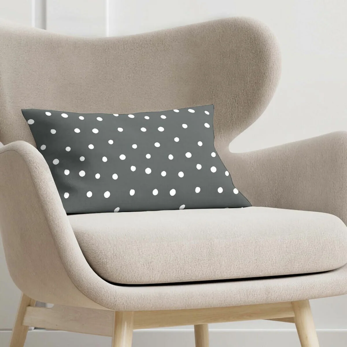 Housse de coussin kids cotton kibo c noir 30 x 50 cm s980422121. L'aventure Diaytar commence ici : parcourez un catalogue généraliste unique où la surprise et la qualité sont au rendez-vous