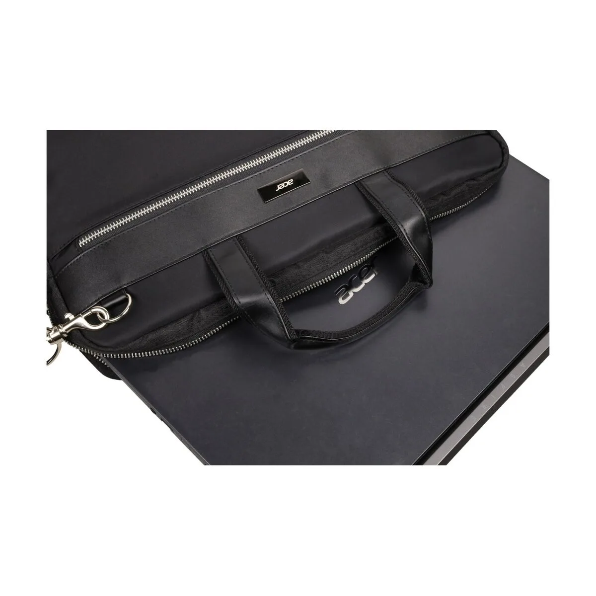 Housse pour ordinateur portable acer gp bag11 02b noir 14 s9112301726. Découvrez l'univers Diaytar : une boutique en ligne généraliste qui marque style, qualité et originalité dans chaque produit