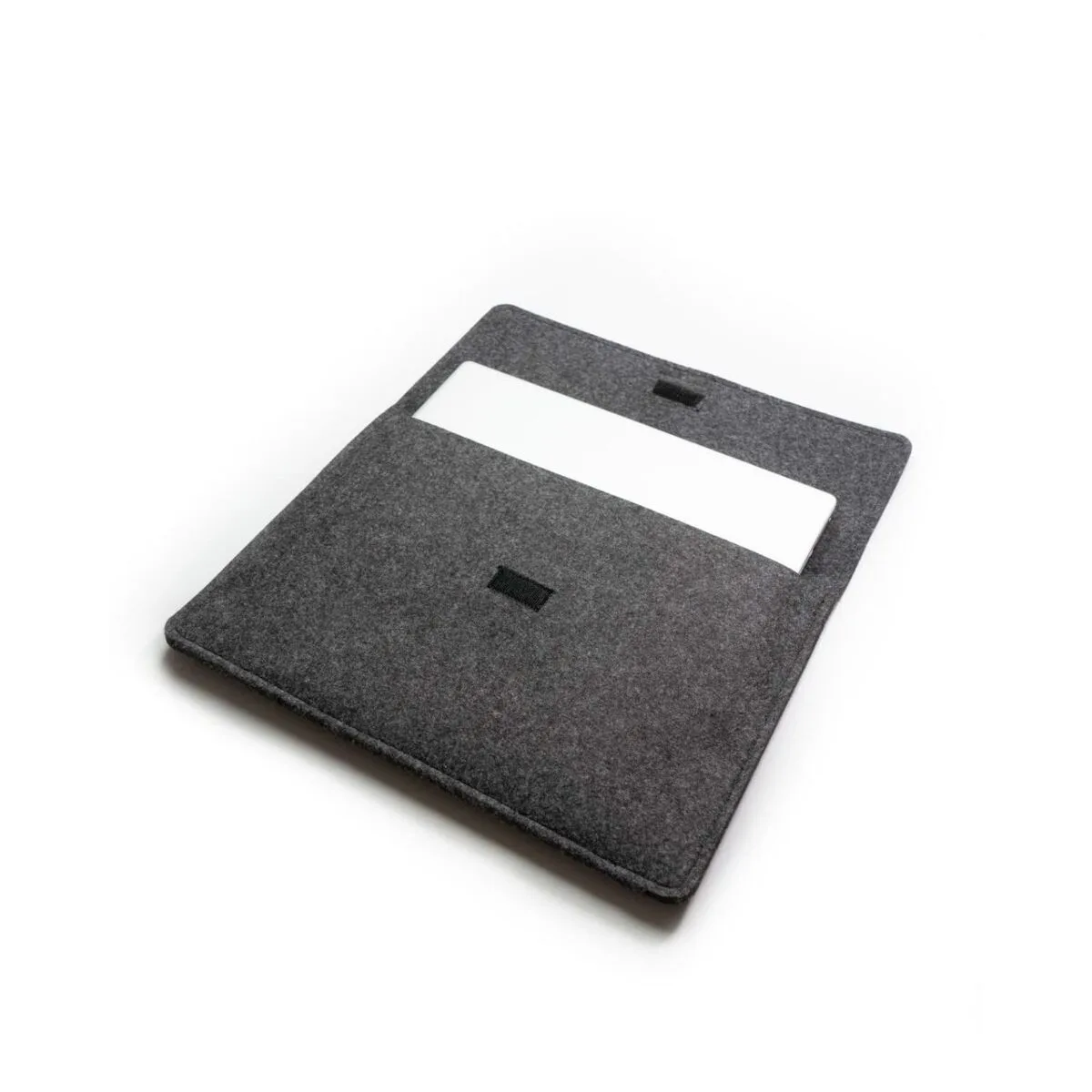 Housse pour ordinateur portable ekomodo gris fonce s562897447. Chez Diaytar, nous fusionnons l'utile à l'agréable avec une gamme complète de produits soigneusement choisis pour leur design et leur fonctionnalité