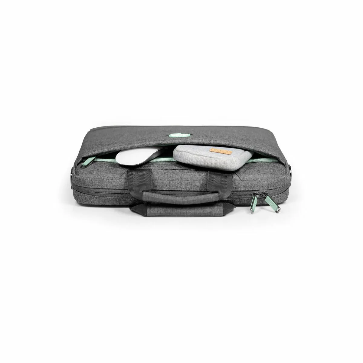 Housse pour ordinateur portable port designs gris 14 s7102009065. Diaytar est le trait d'union entre le monde de la tech et celui du lifestyle, pour une expérience utilisateur sans faille.
