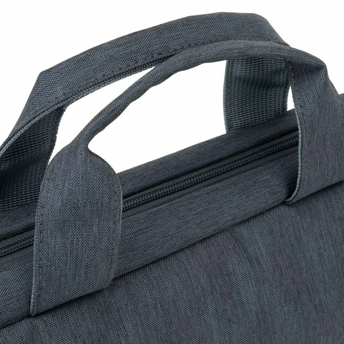 Housse pour ordinateur portable rivacase 7522 gris s023885144. Nous traitons chaque produit Diaytar avec le même respect que si nous devions l'offrir à un proche. La qualité est non-négociable.