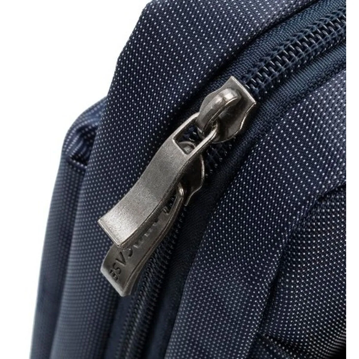 Housse pour ordinateur portable rivacase 8231 central 15 s023492272. Diaytar pense global, shoppe local : une plateforme généraliste avec une approche curated pour un public international