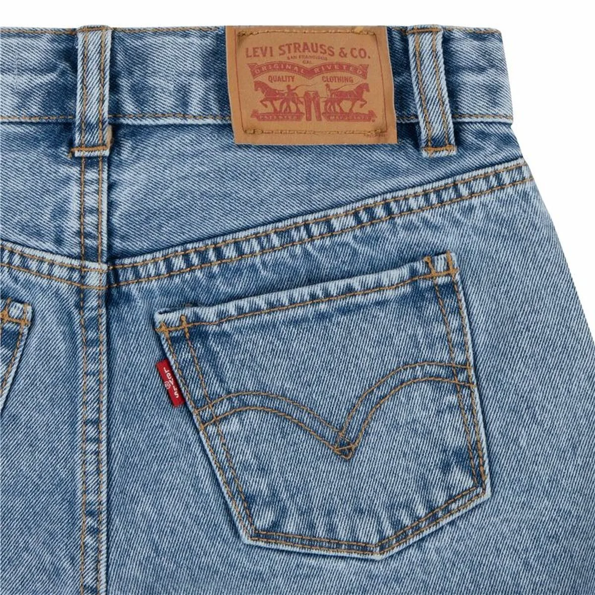 Jeans levi s mini mom vibe bleu fonce s6413164248. Diaytar, c'est la convergence entre votre style unique et notre sélection infinie de produits qui lui correspondent.