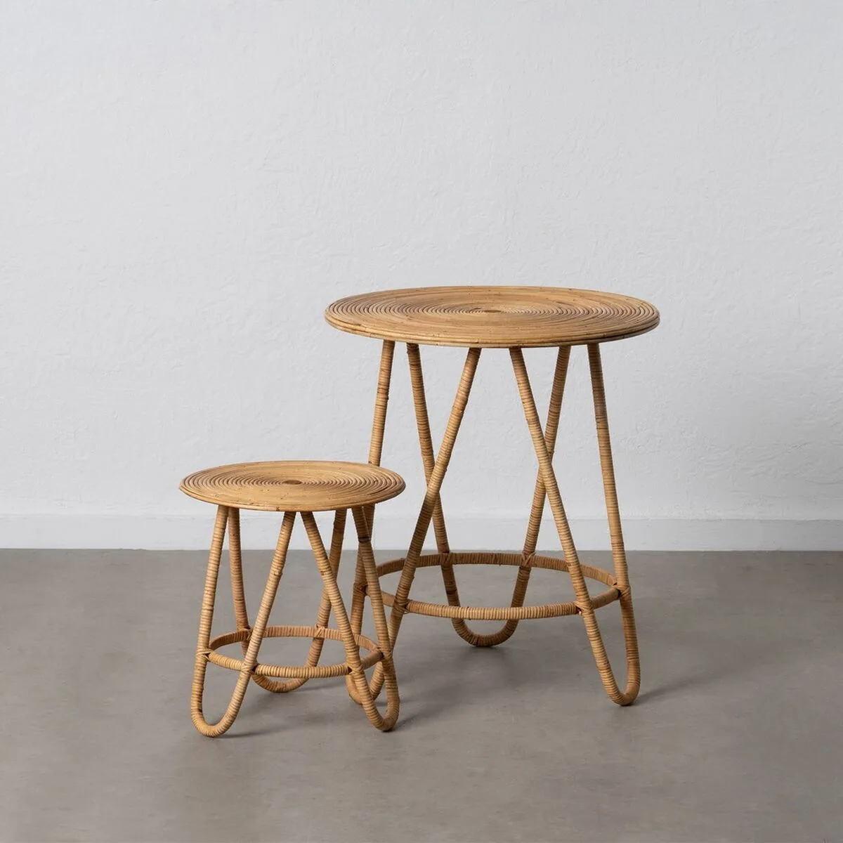 Jeu de 2 tables beige 60 x 60 x 39 cm 2 unites s880525589. Diaytar a bâti sa réputation sur un mélange parfait entre produits technologiques innovants et articles généraux de qualité supérieure