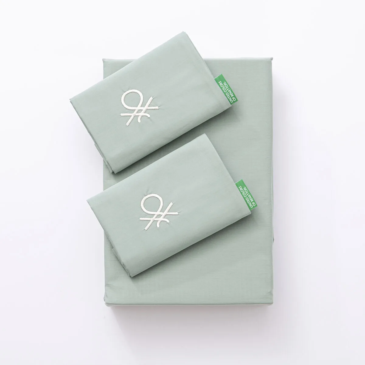Jeu de draps benetton vert 4 pieces s500363582. Diaytar, c'est la fusion entre le meilleur de l'artisanat et le cutting-edge de la technologie, au service de votre quotidien.